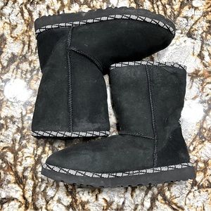 Ugg classic special edition Ugg trim print boots